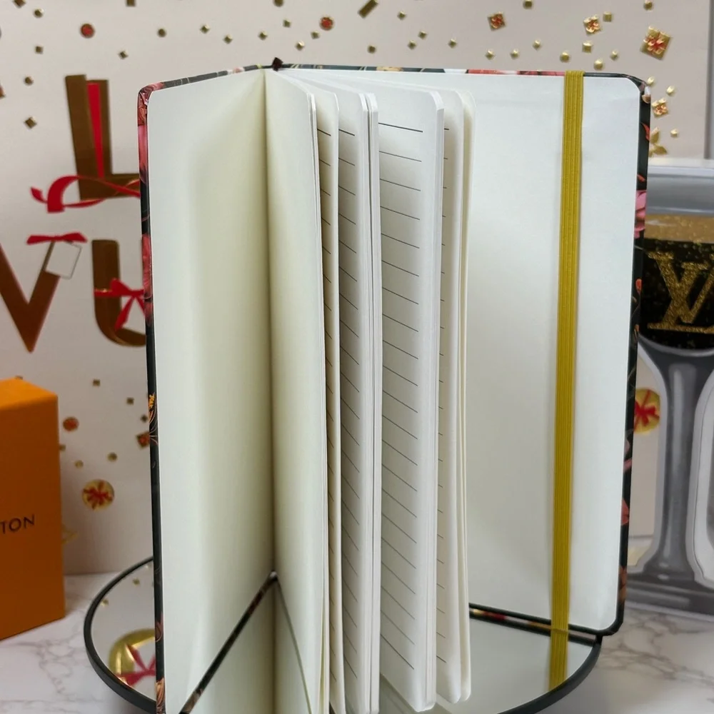 A-1CS-1A: NOTEBOOK: Brown & Gold Featuring a Majestic Floral Arrangement, NWOT